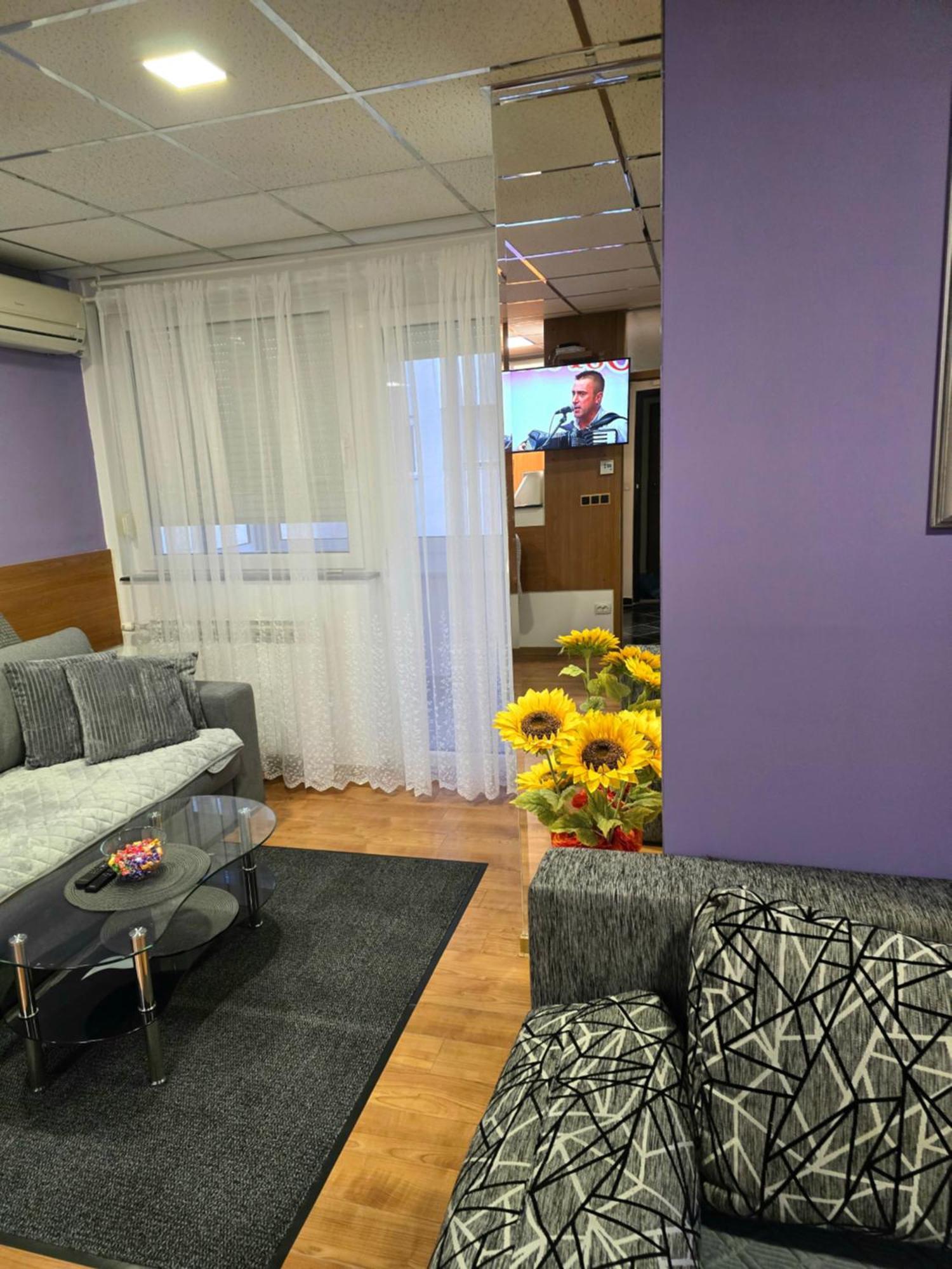Lavanda Cca 57m2 With Free Parking Sa 2 Sobe Zagreb