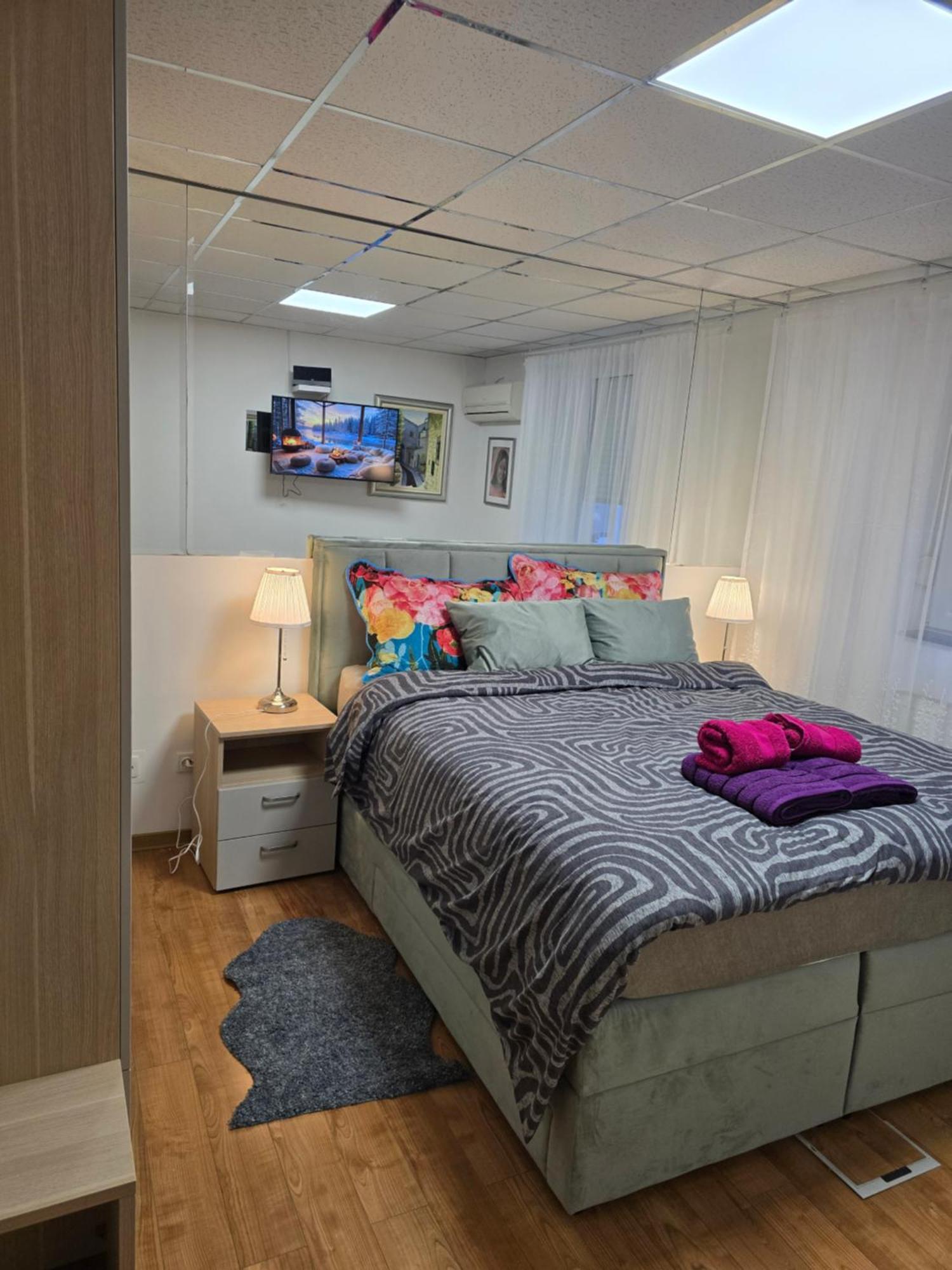 Lavanda Cca 57m2 With Free Parking Sa 2 Sobe Apartment Zagreb